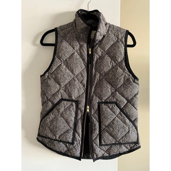 J. Crew Excursion Quilted Down Puffer Herringbone Vest Black White NWOT - Picture 5 of 12